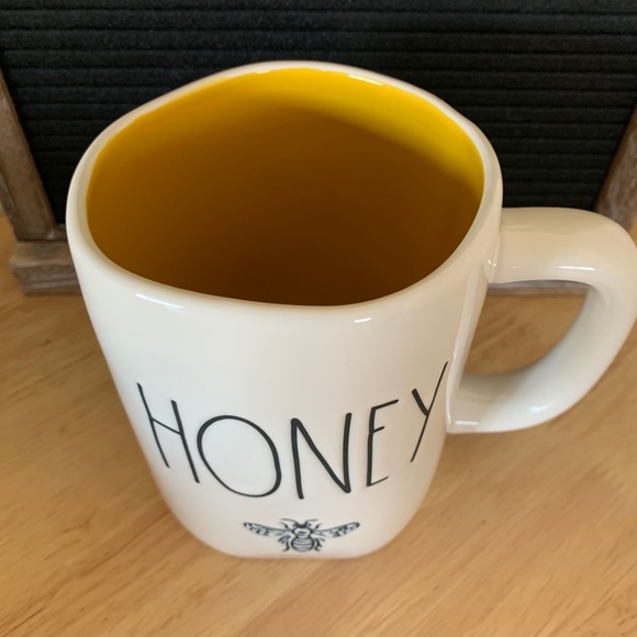 Rae Dunn Mug - Picture 2 of 5